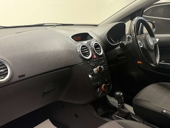 Used Vauxhall Corsa 2012 for sale - 79283683: Photo