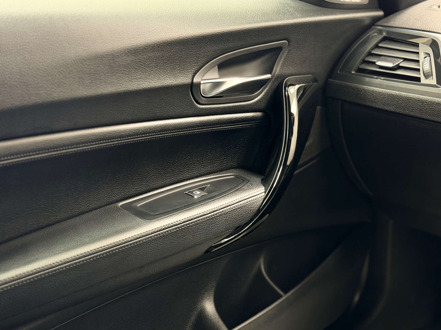 Used BMW 1 Series 2017 for sale - 77536226: Photo 37