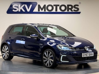 Used Volkswagen Golf 2017 for sale - 78674385: Photo