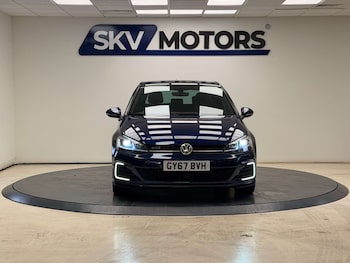 Used Volkswagen Golf 2017 for sale - 78674385: Photo