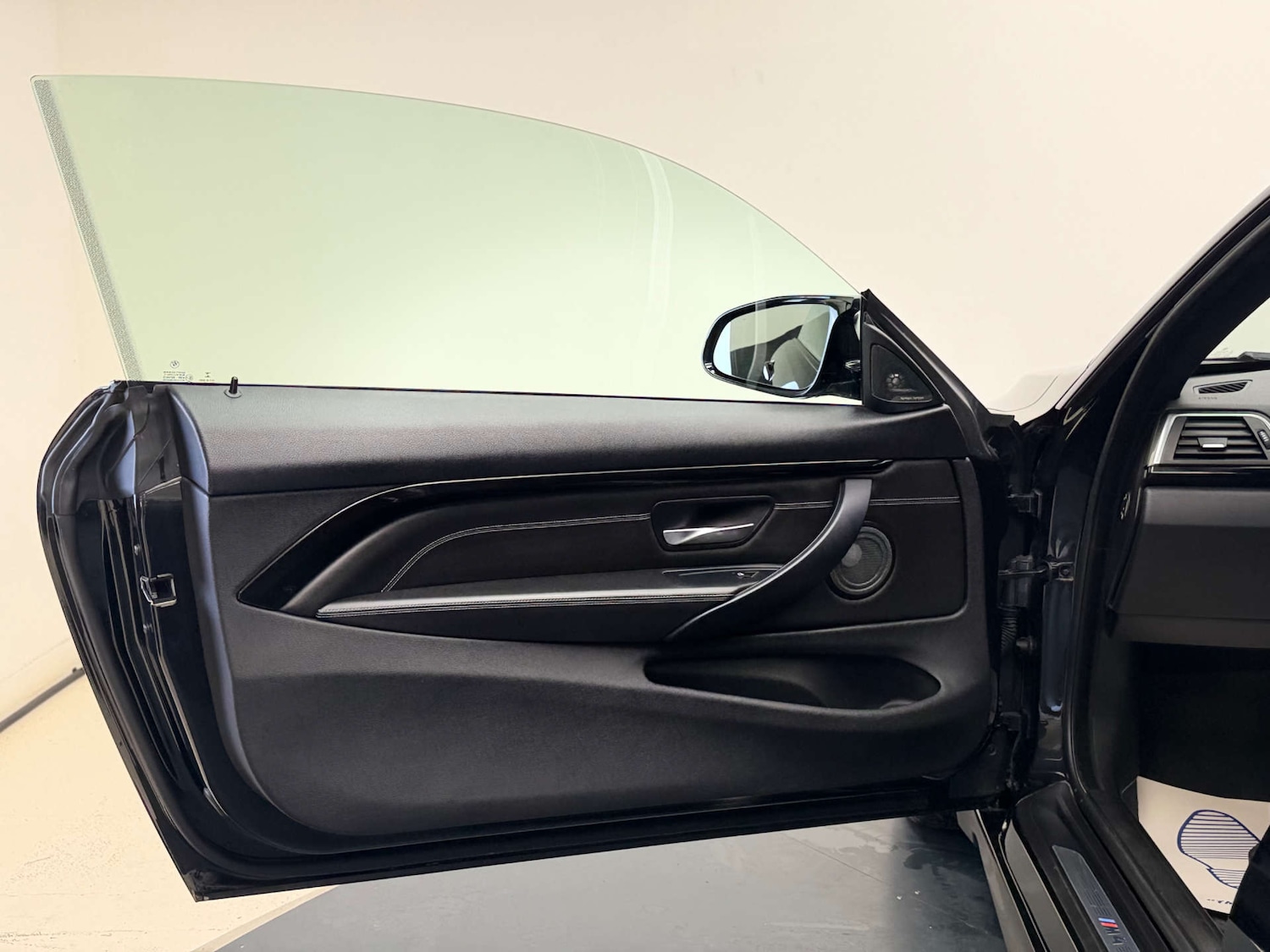 Used BMW M4 2017 for sale - 77984293: Photo 23