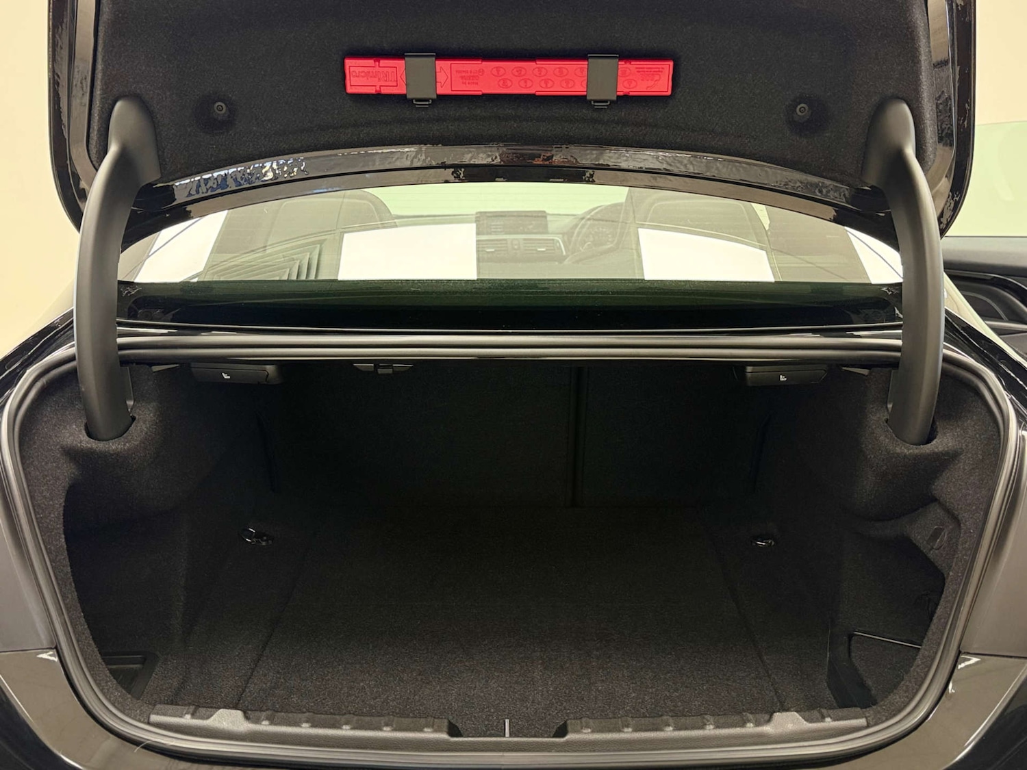 Used BMW M4 2017 for sale - 77984293: Photo 32