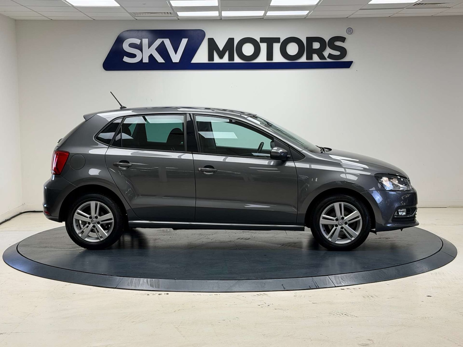 Used Volkswagen Polo 2017 for sale - 76571370: Photo 14