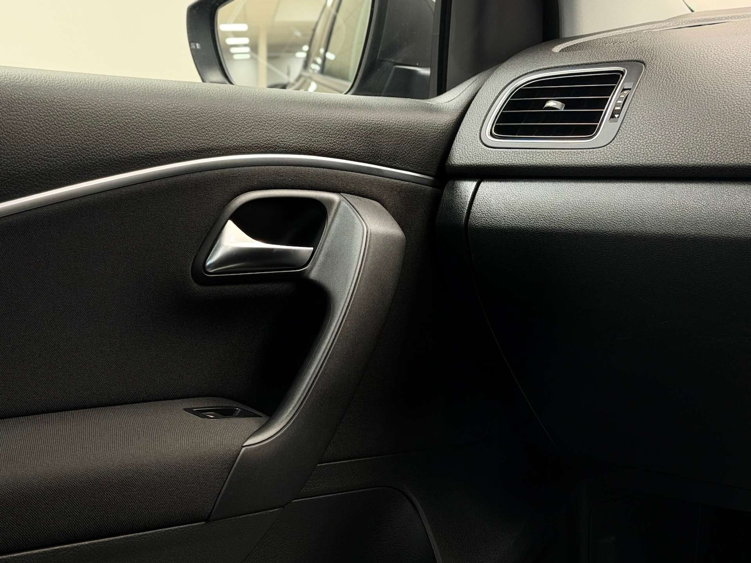 Used Volkswagen Polo 2017 for sale - 76571370: Photo 34