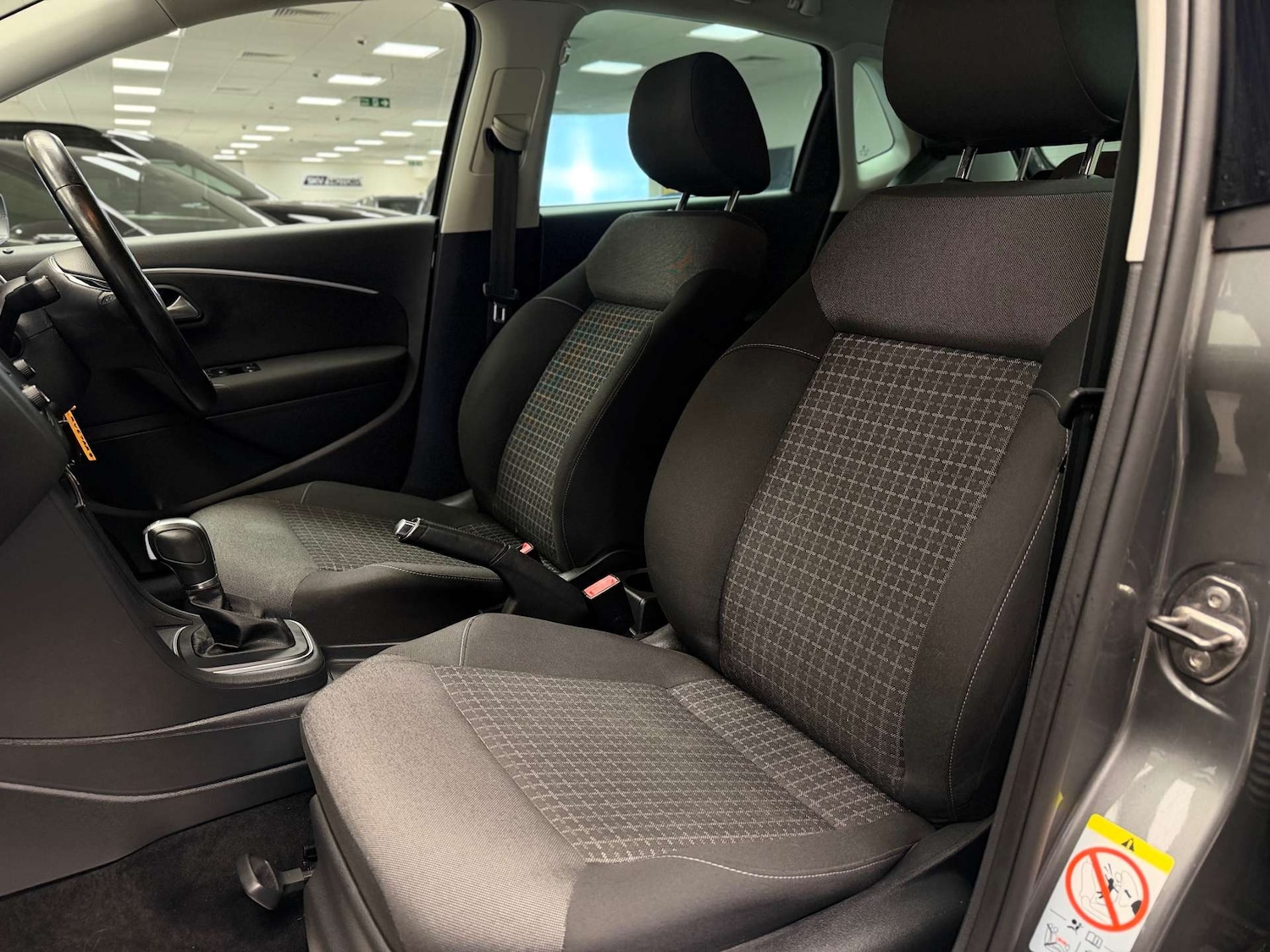 Used Volkswagen Polo 2017 for sale - 76571370: Photo 47