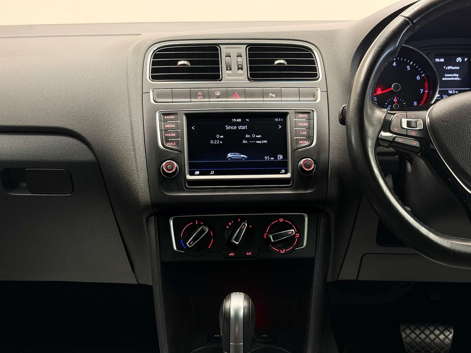 Used Volkswagen Polo 2017 for sale - 76571370: Photo 50