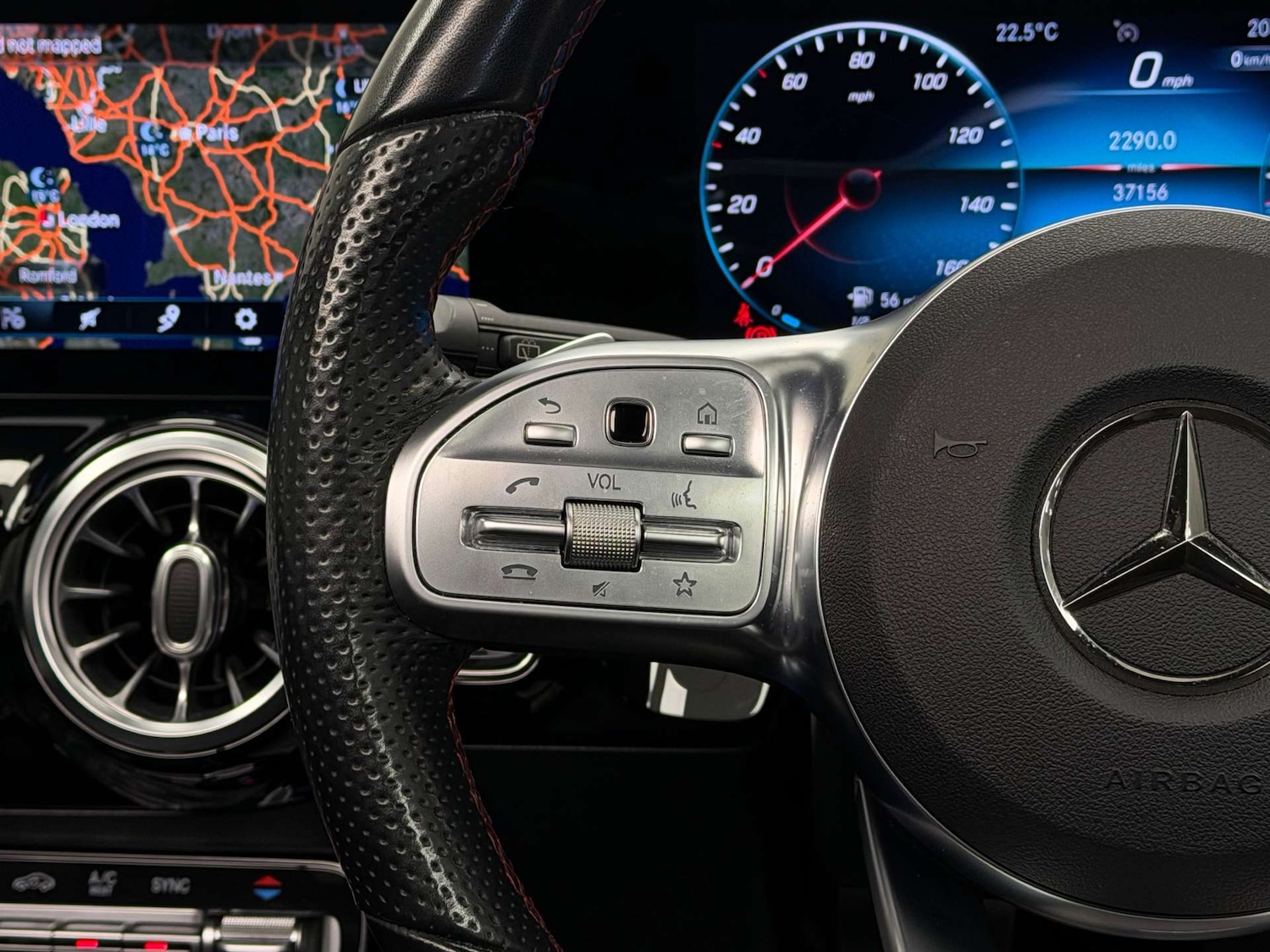 Used Mercedes-Benz GLA 2020 for sale - 76431122: Photo 24