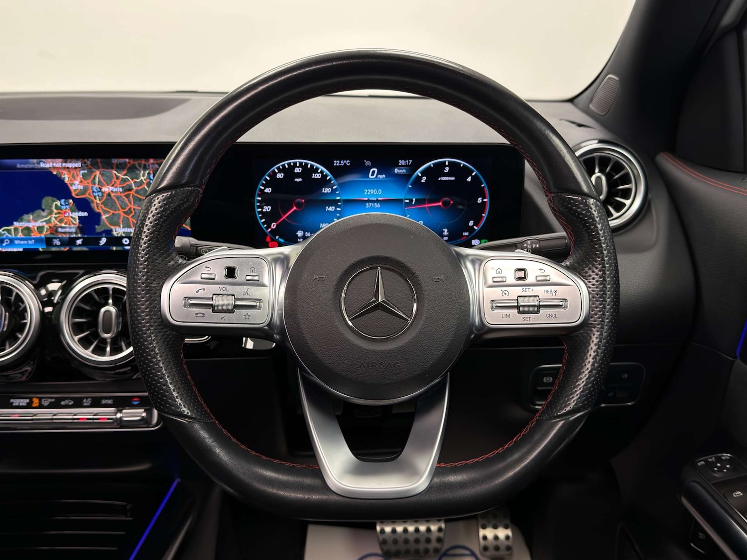 Used Mercedes-Benz GLA 2020 for sale - 76431122: Photo 39