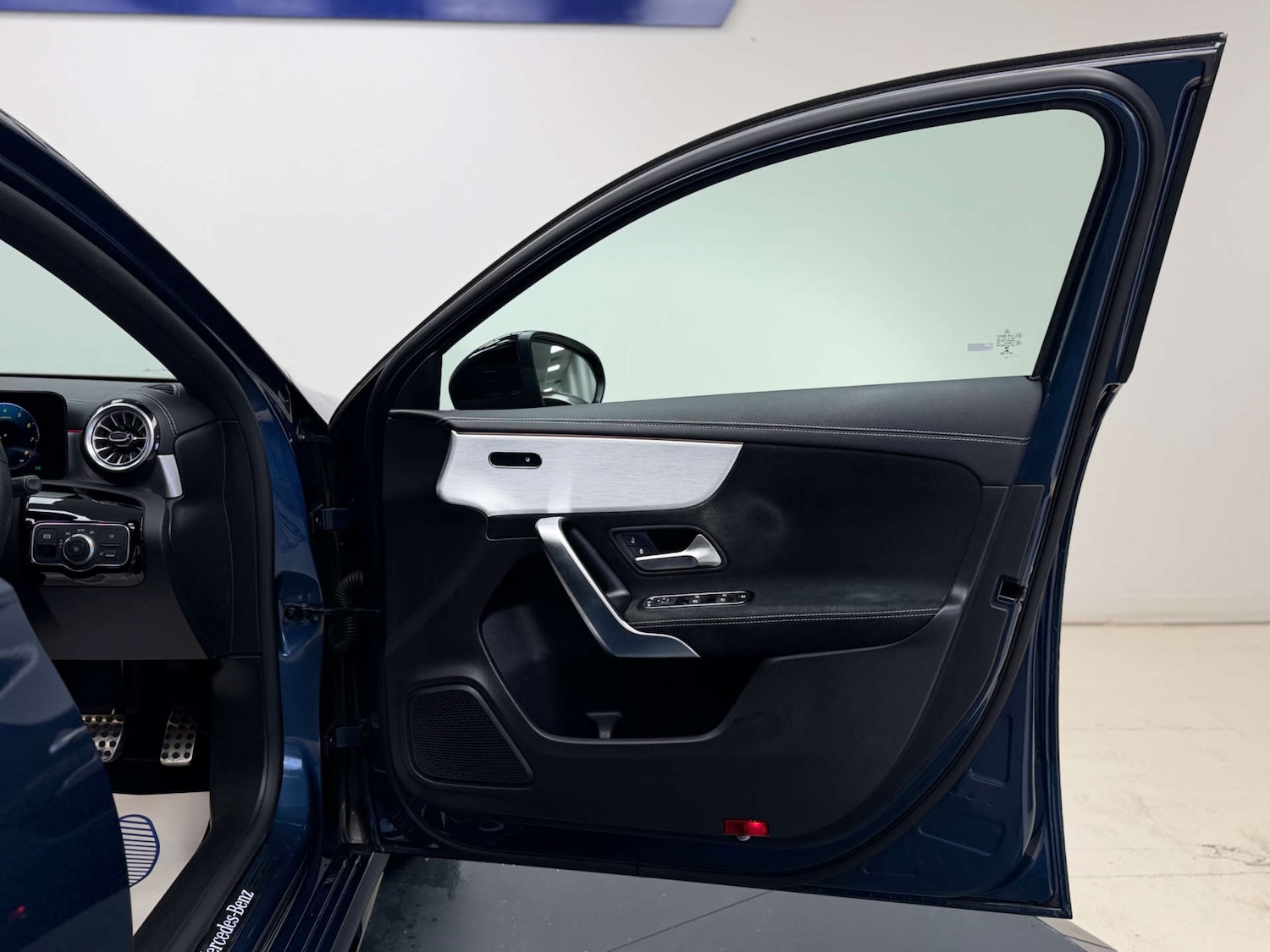 Used Mercedes-Benz A-Class 2022 for sale - 77880462: Photo 27