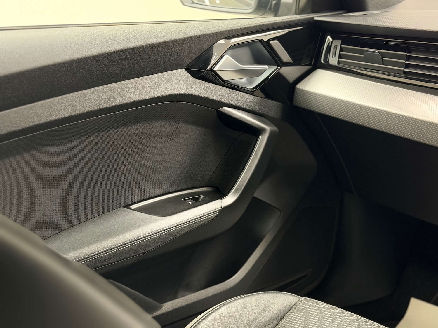 Used Audi A1 2019 for sale - 77140925: Photo 40