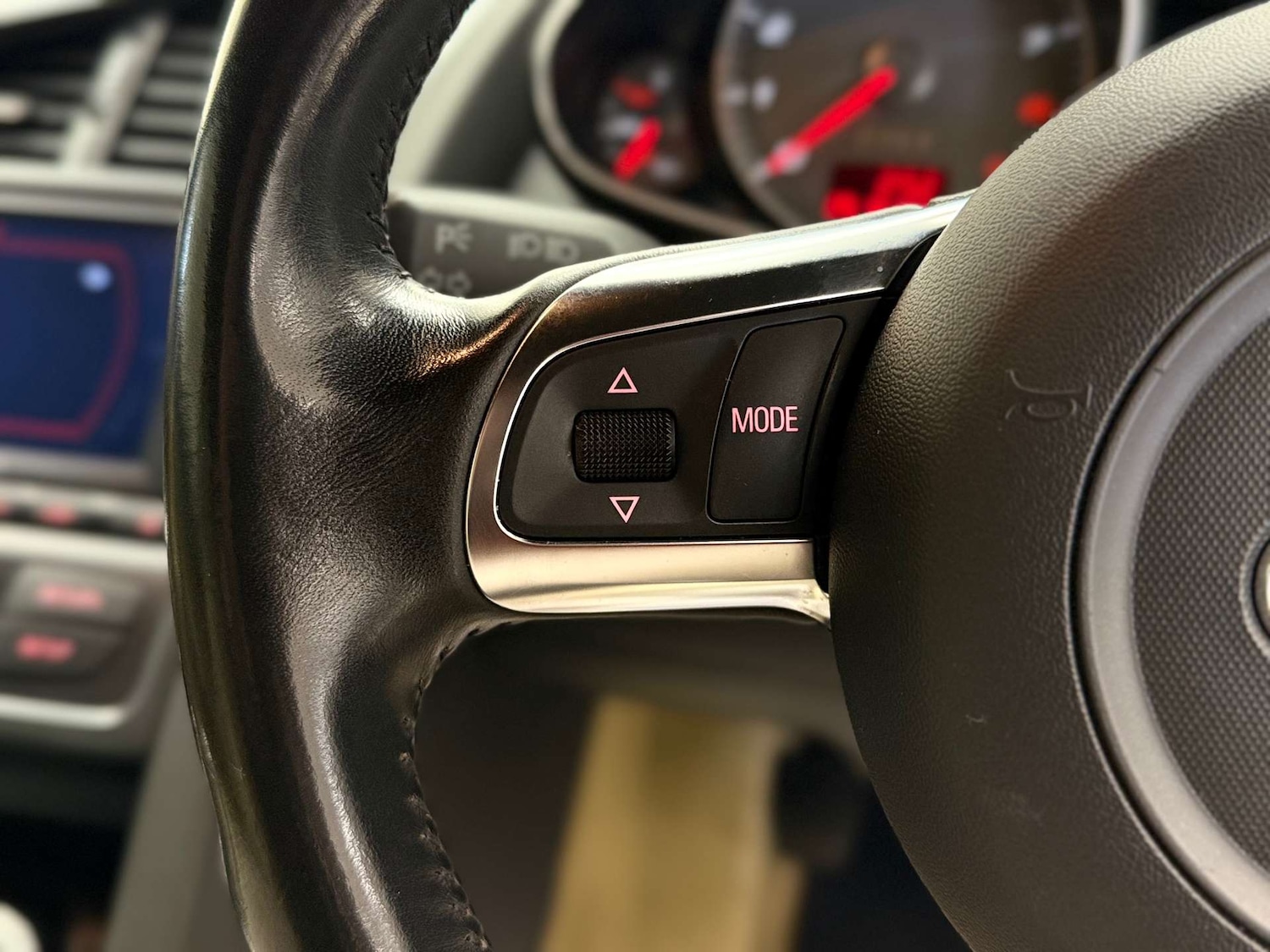 Used Audi R8 2007 for sale - 76440036: Photo 19