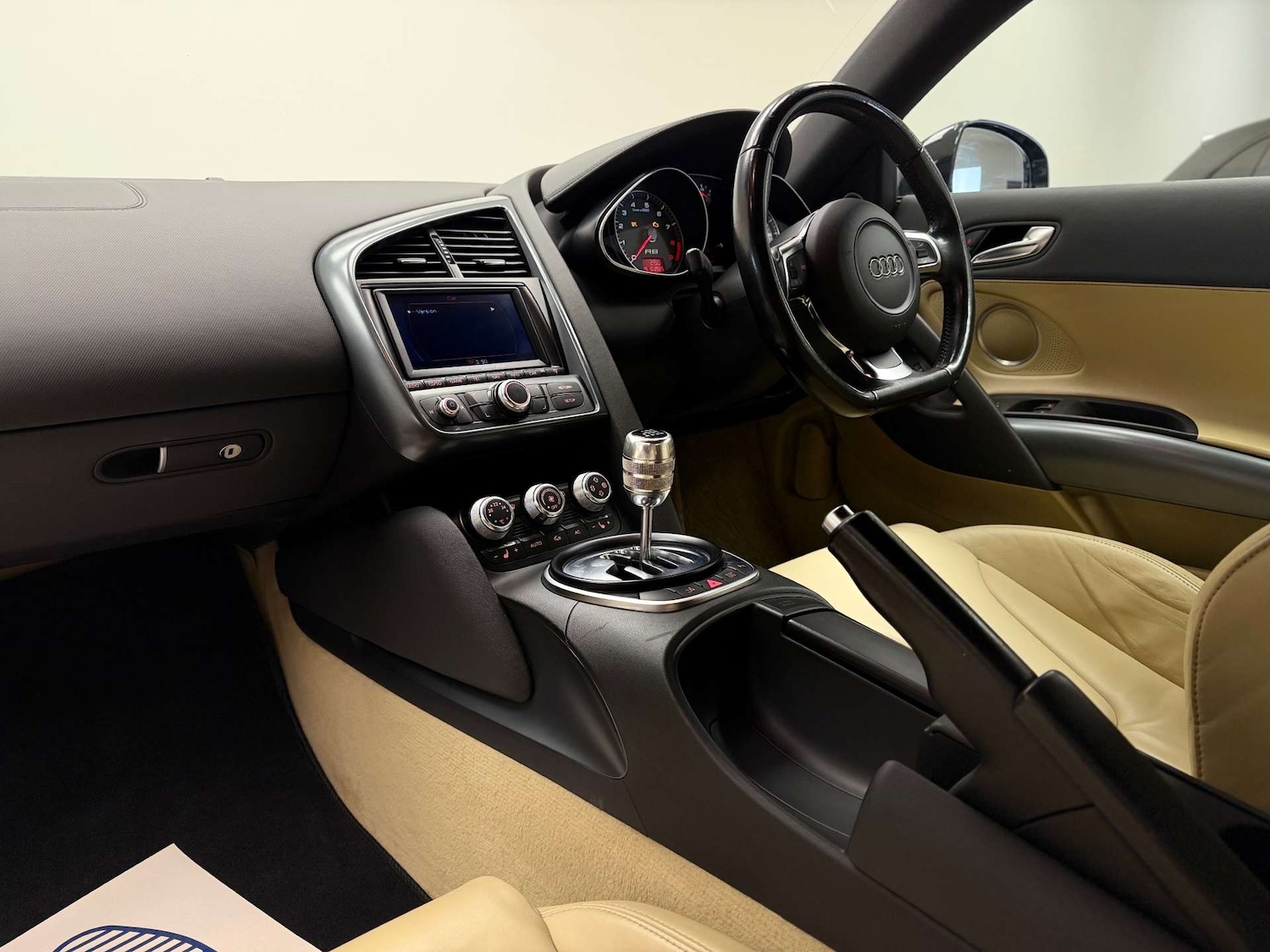 Used Audi R8 2007 for sale - 76440036: Photo 4