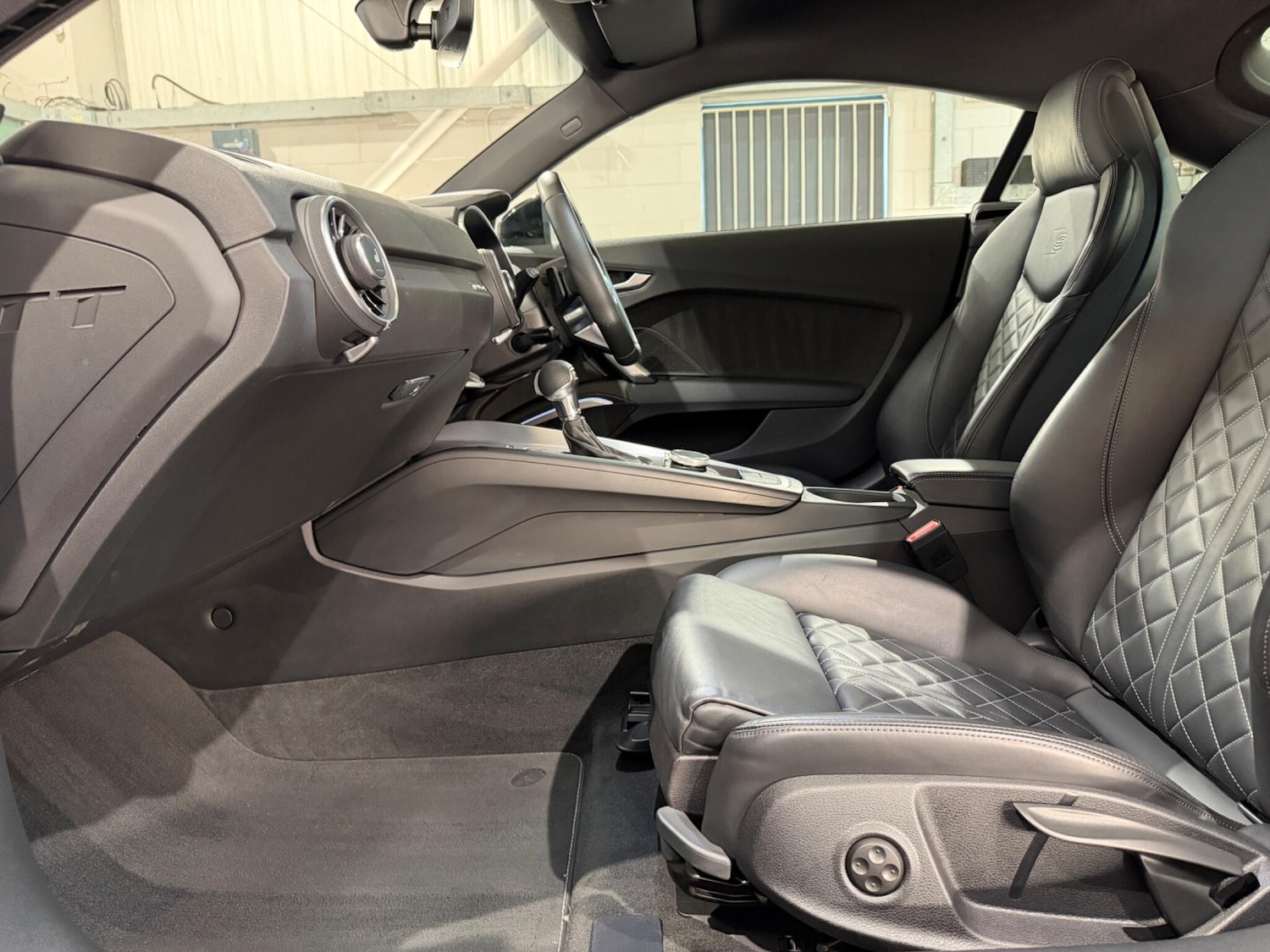 Used Audi TT 2017 for sale - 77940616: Photo 18