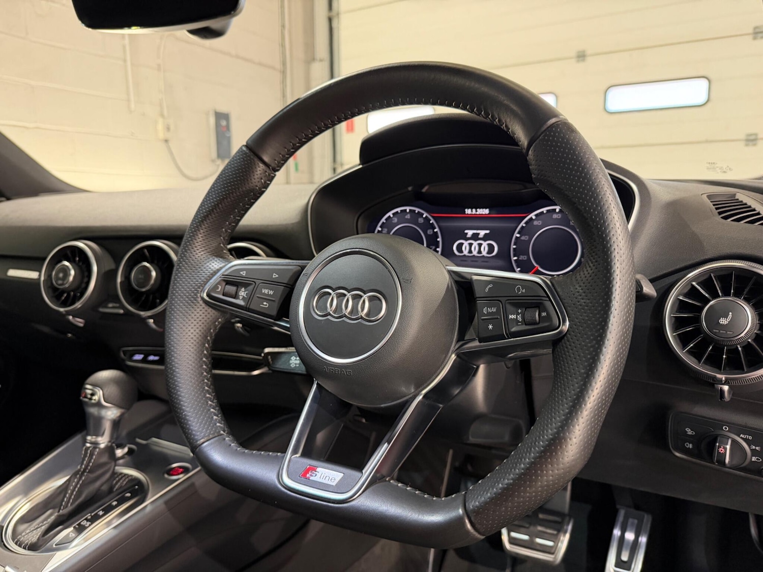 Used Audi TT 2017 for sale - 77940616: Photo 23