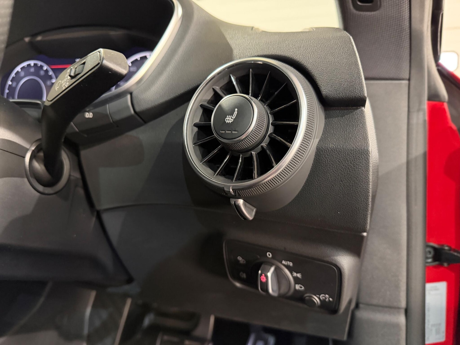 Used Audi TT 2017 for sale - 77940616: Photo 25