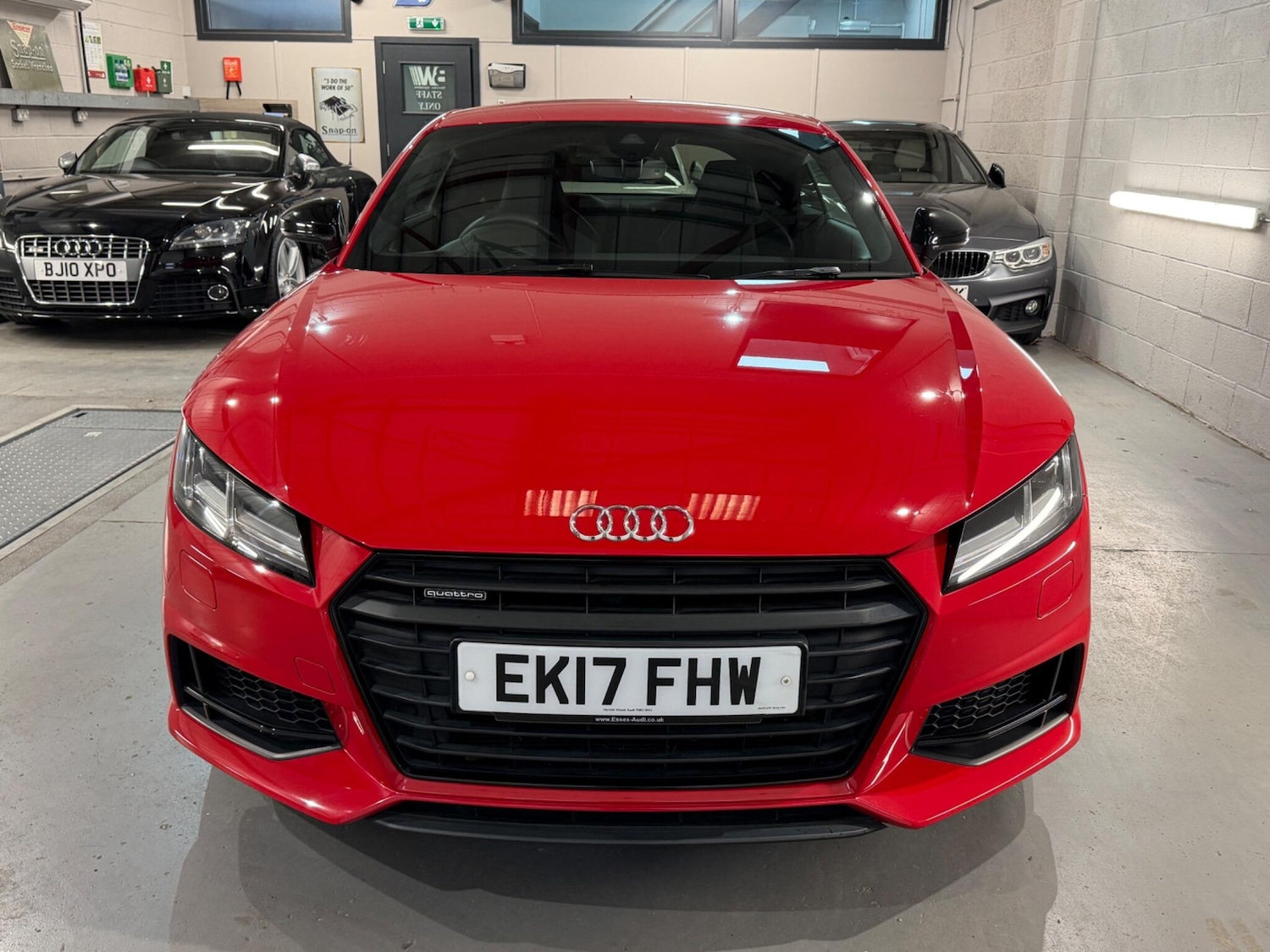 Used Audi TT 2017 for sale - 77940616: Photo 3