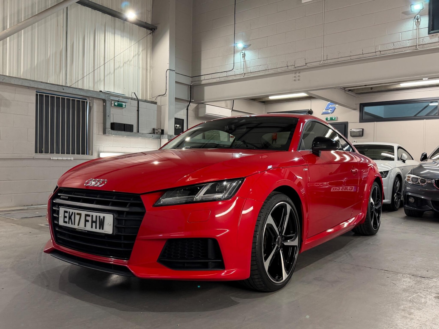 Used Audi TT 2017 for sale - 77940616: Photo 4