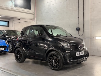 Used smart fortwo 2016 for sale - 79465209: Photo