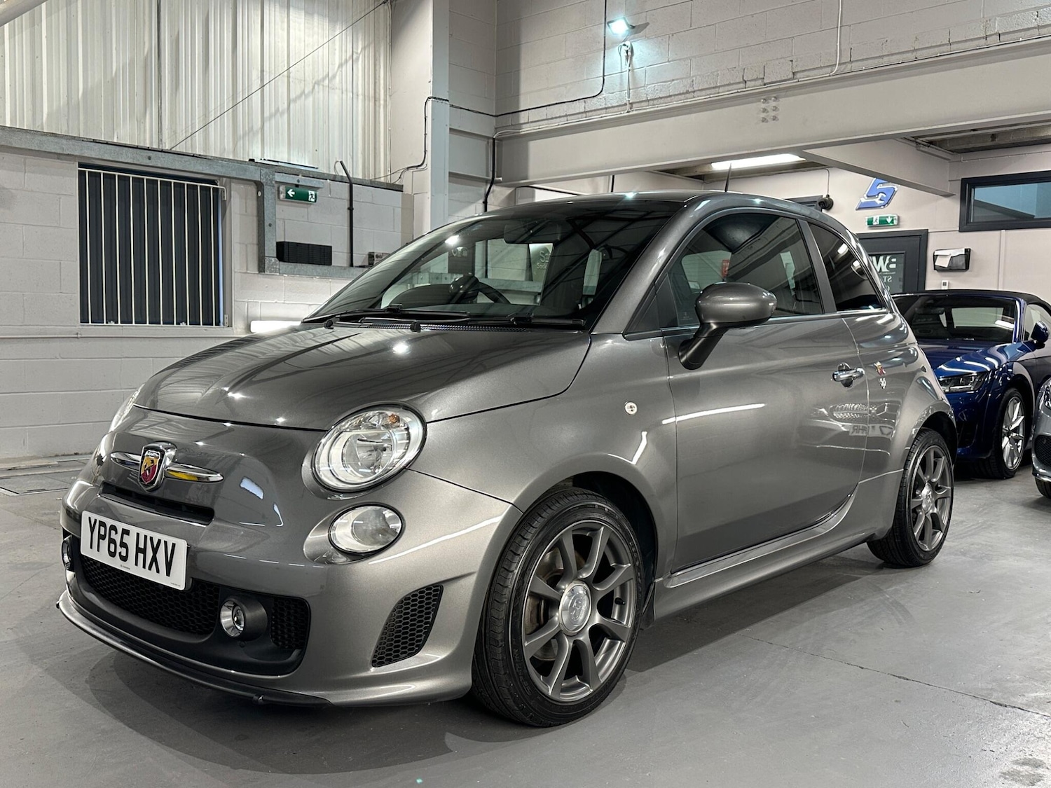 Used Abarth 500 2015 for sale - 77230090: Photo 5