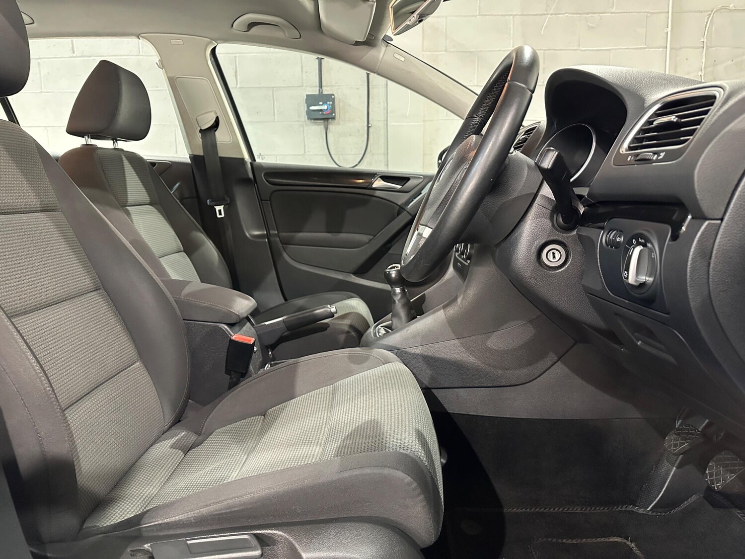 Used Volkswagen Golf 2011 for sale - 77344222: Photo 13