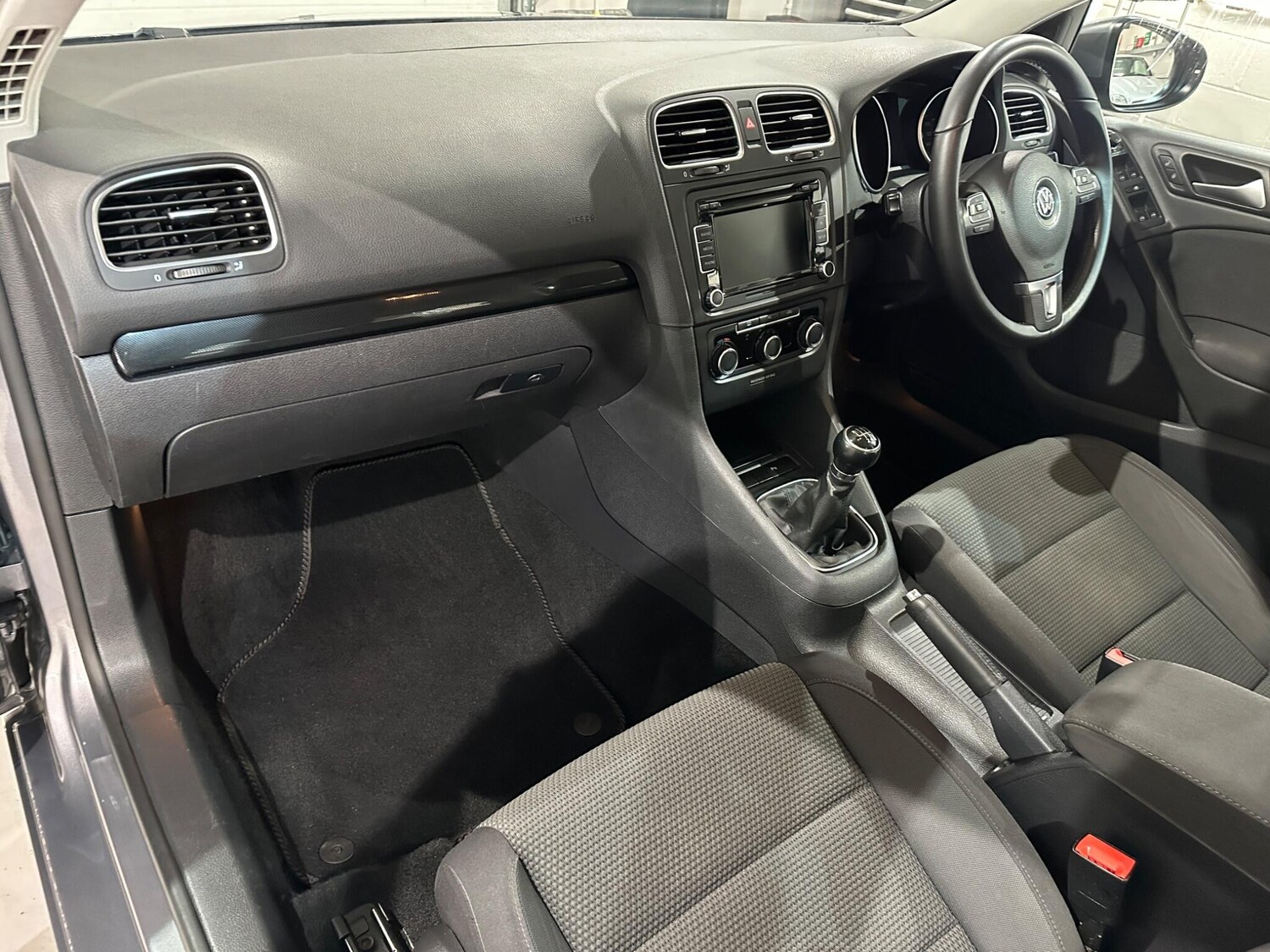 Used Volkswagen Golf 2011 for sale - 77344222: Photo 16