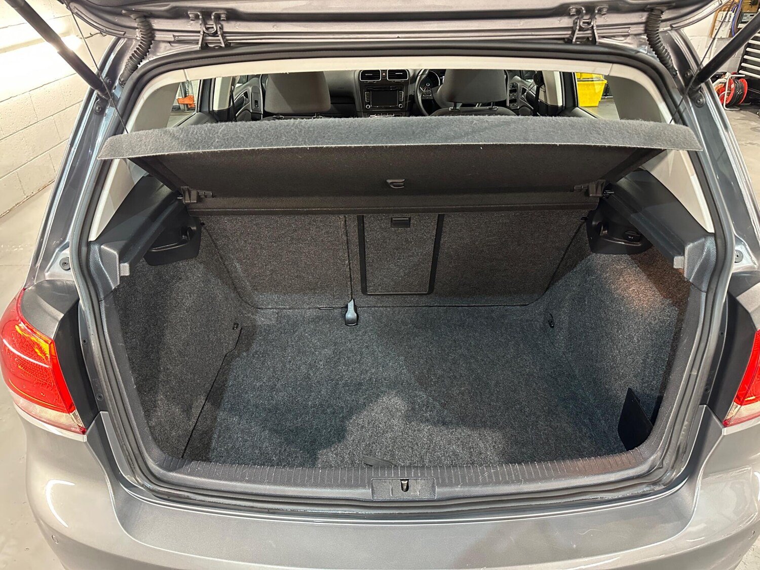 Used Volkswagen Golf 2011 for sale - 77344222: Photo 27