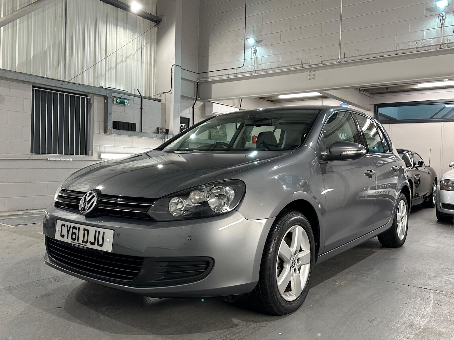 Used Volkswagen Golf 2011 for sale - 77344222: Photo 4