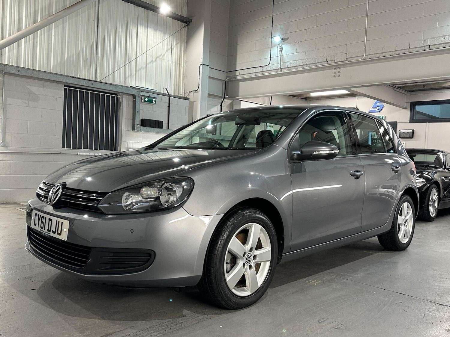 Used Volkswagen Golf 2011 for sale - 77344222: Photo 5