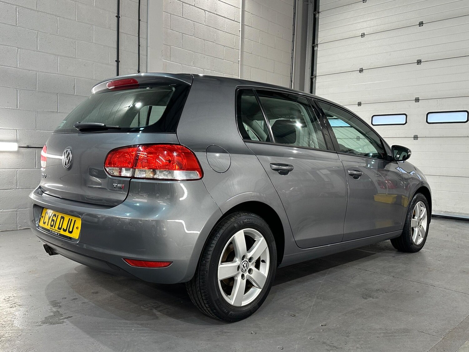 Used Volkswagen Golf 2011 for sale - 77344222: Photo 9