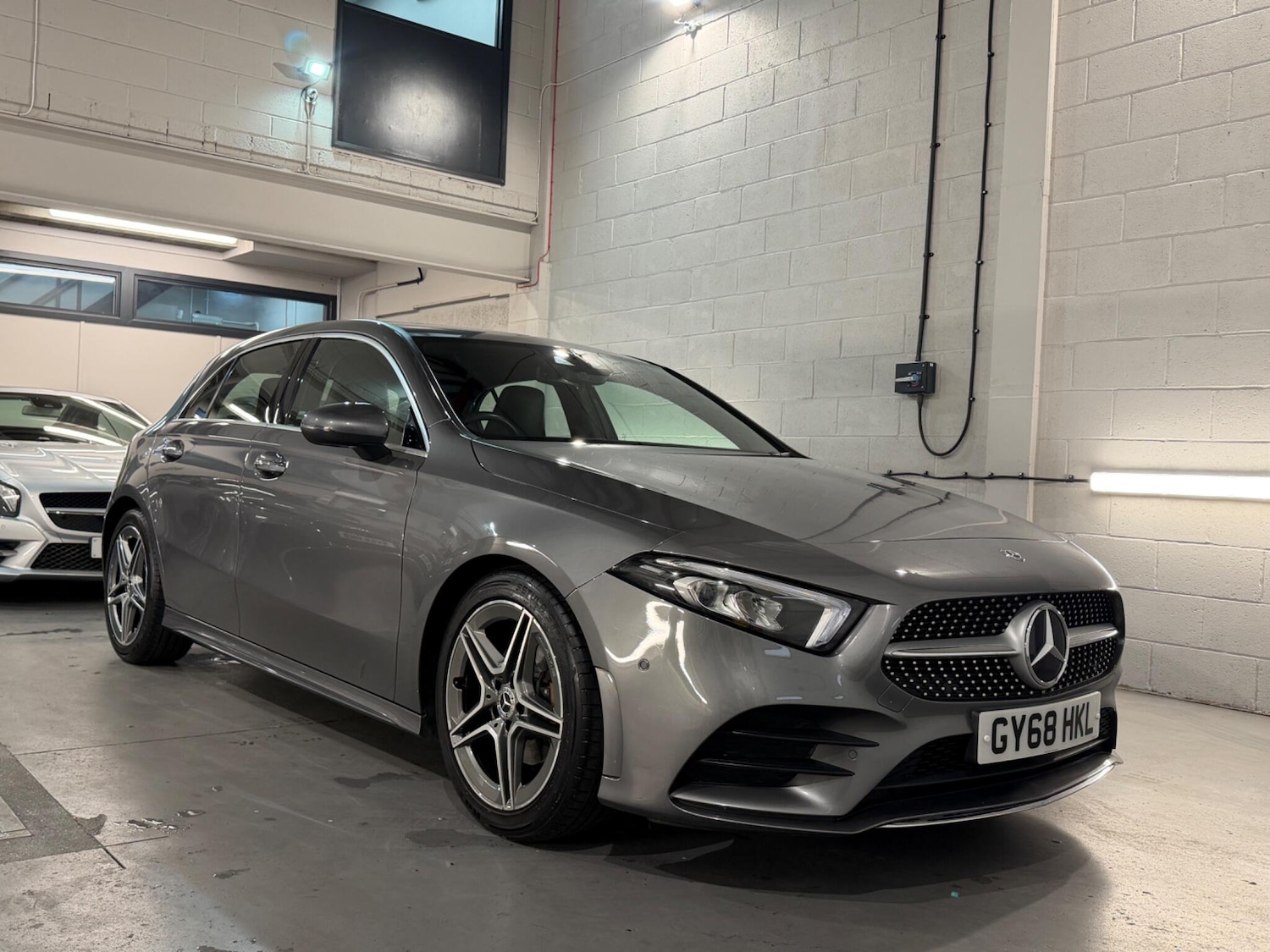 Used Mercedes-Benz A-Class for sale - 77753135: Photo 2