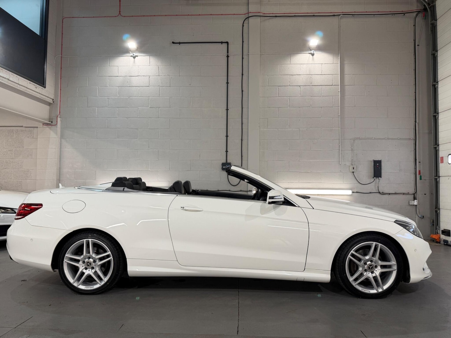 Used Mercedes-Benz E Class 2014 for sale - 78170391: Photo 10