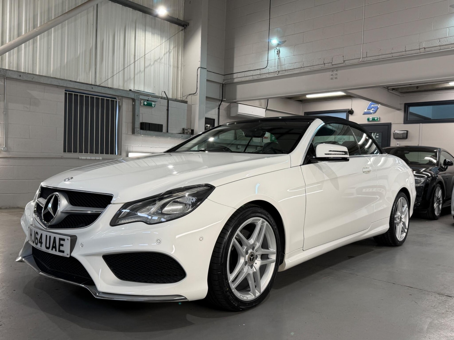 Used Mercedes-Benz E Class 2014 for sale - 78170391: Photo 15