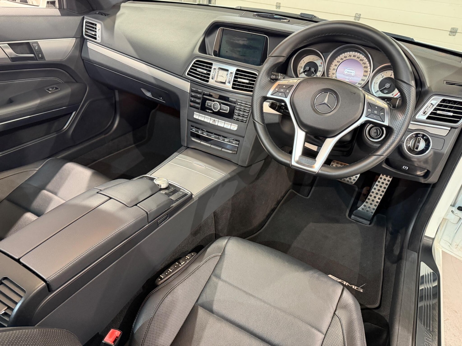 Used Mercedes-Benz E Class 2014 for sale - 78170391: Photo 22