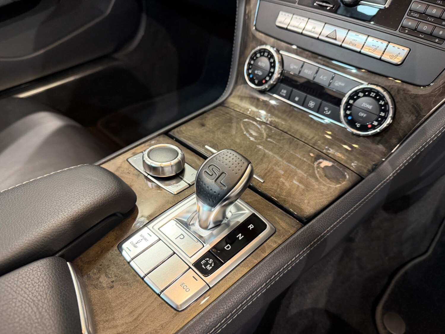 Used Mercedes-Benz SL 2013 for sale - 77574997: Photo 32