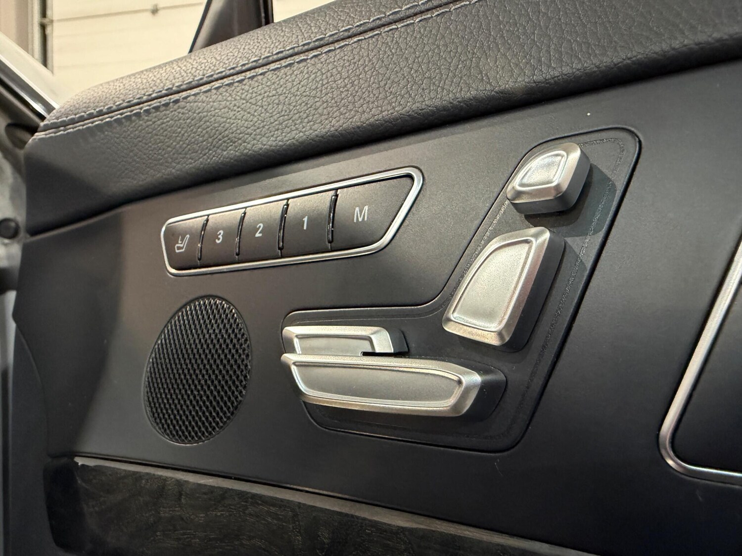 Used Mercedes-Benz SL 2013 for sale - 77574997: Photo 36