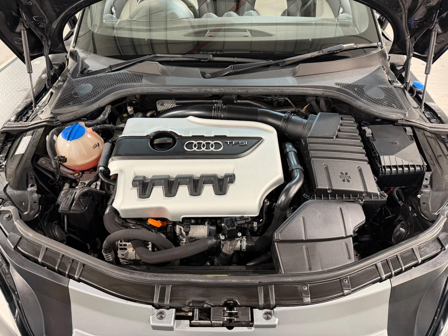 Used Audi TT 2010 for sale - 77768937: Photo 39