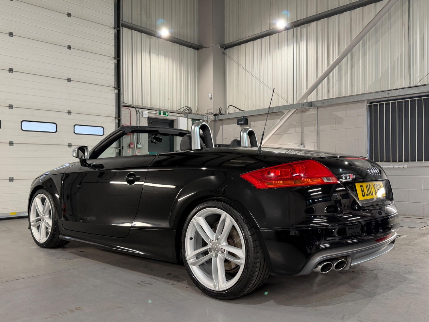 Used Audi TT 2010 for sale - 77768937: Photo 7