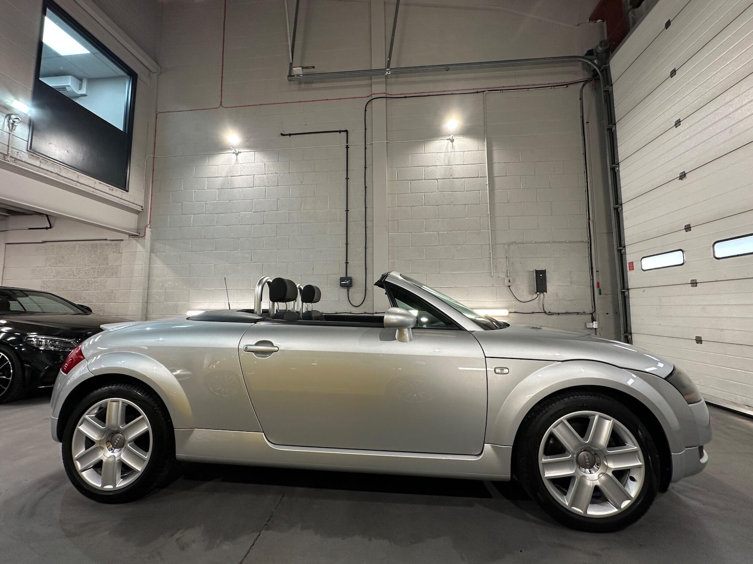 Used Audi TT 2003 for sale - 77229657: Photo 10