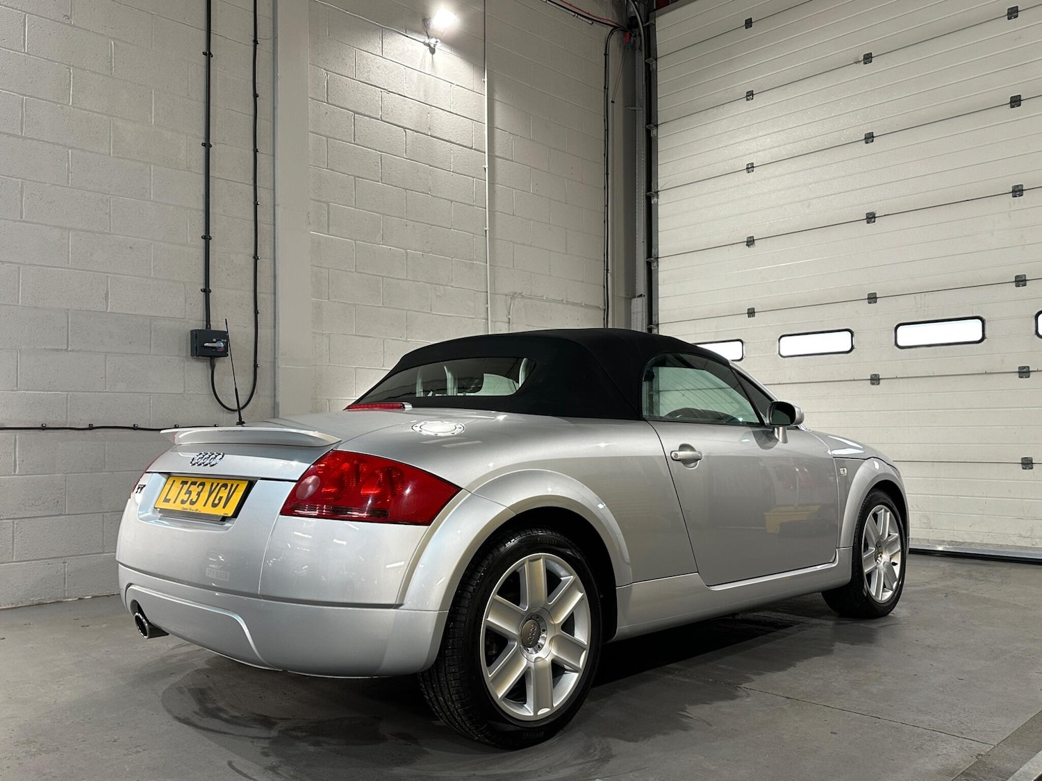 Used Audi TT 2003 for sale - 77229657: Photo 19