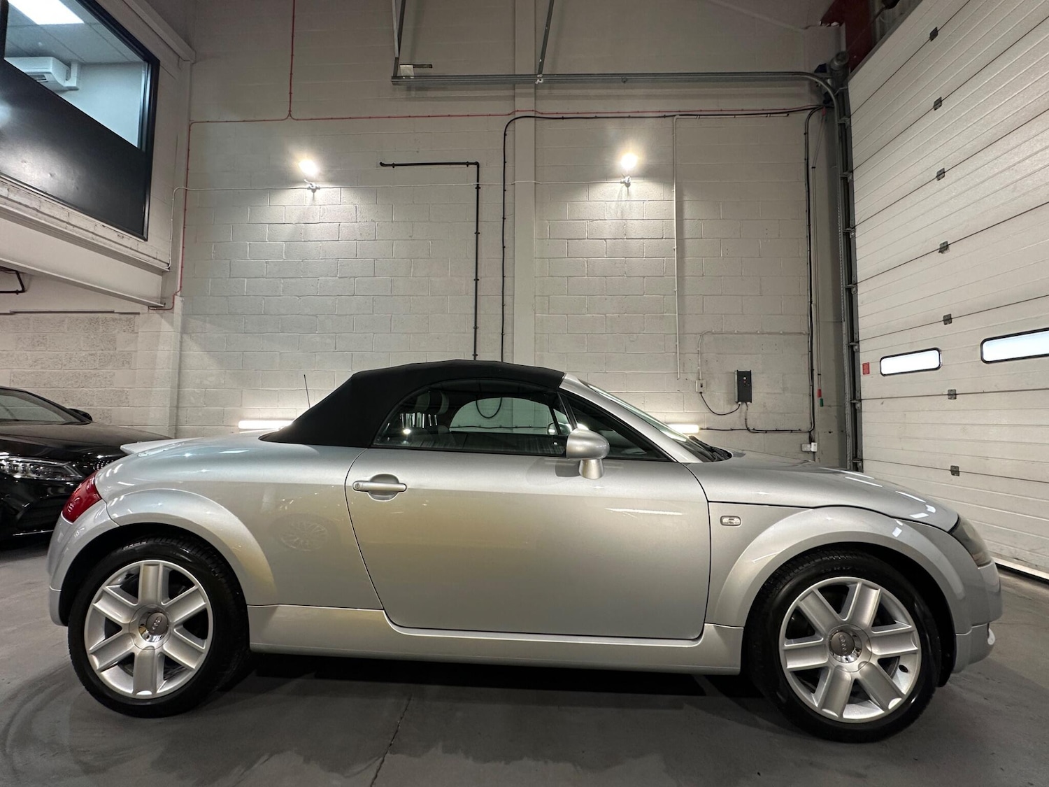 Used Audi TT 2003 for sale - 77229657: Photo 20