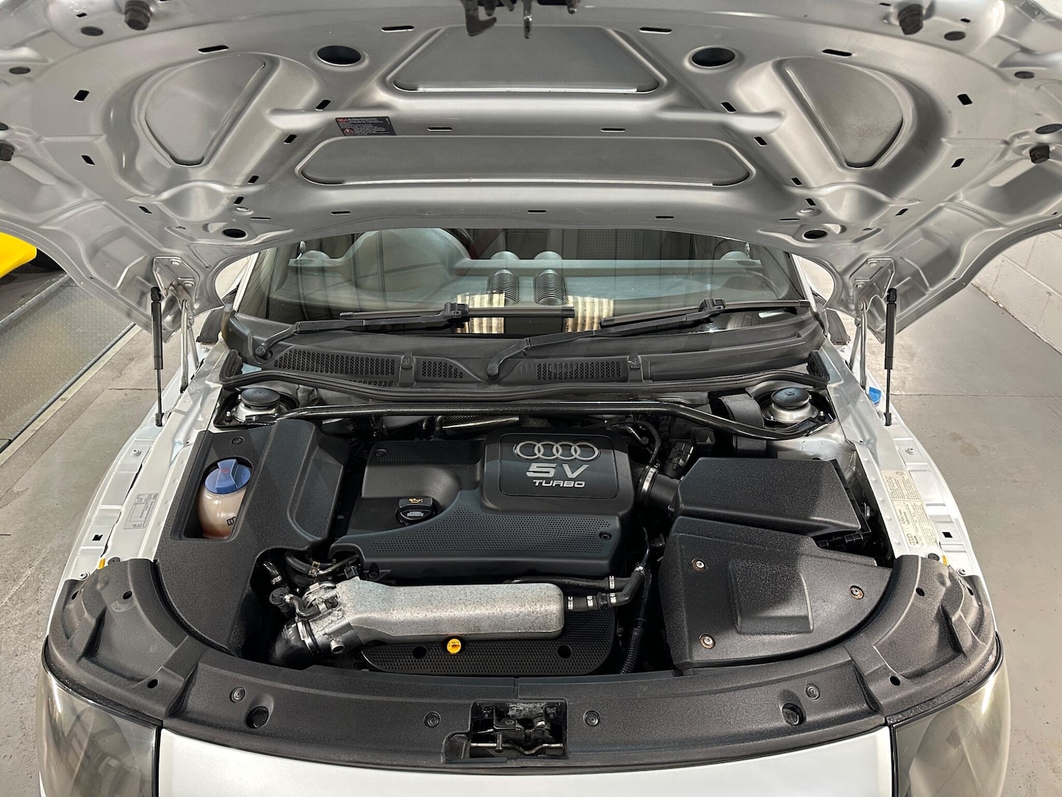 Used Audi TT 2003 for sale - 77229657: Photo 34