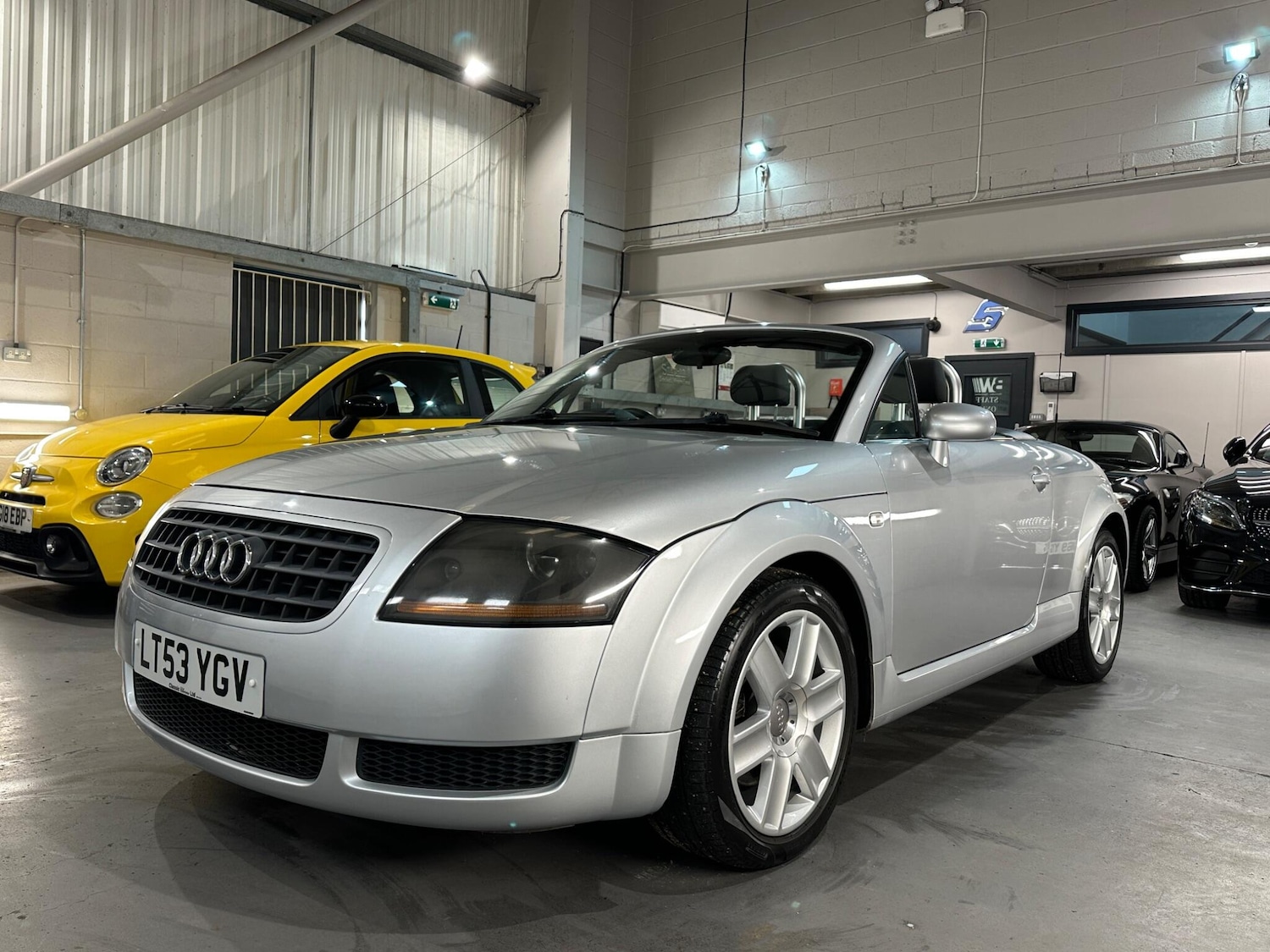 Used Audi TT 2003 for sale - 77229657: Photo 4