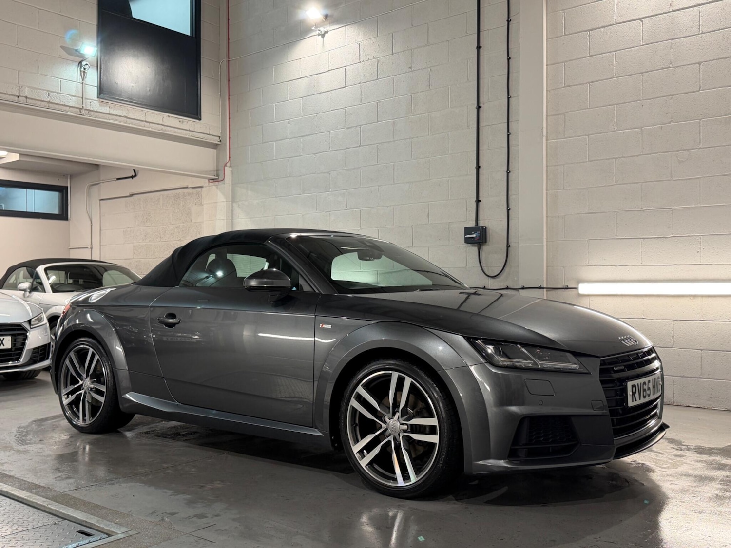Used Audi TT 2015 for sale - 77658379: Photo 11
