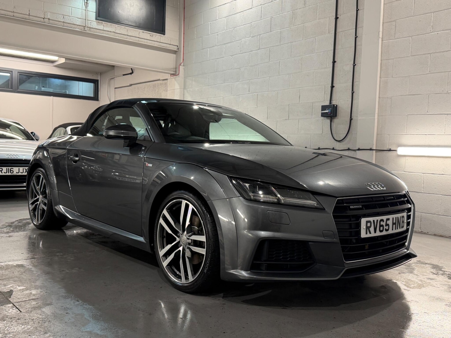 Used Audi TT 2015 for sale - 77658379: Photo 12