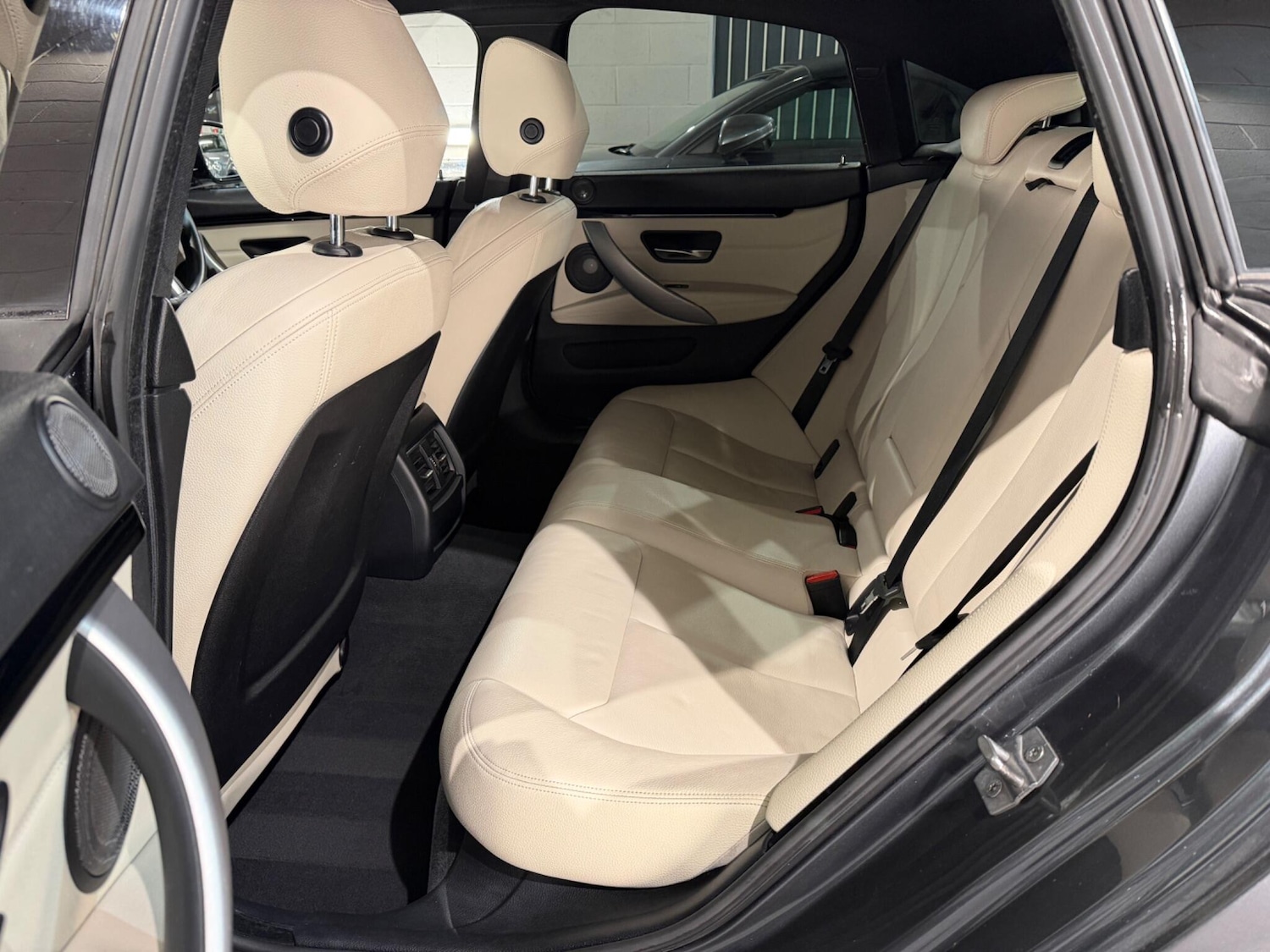 Used BMW 4 Series 2015 for sale - 77549676: Photo 19