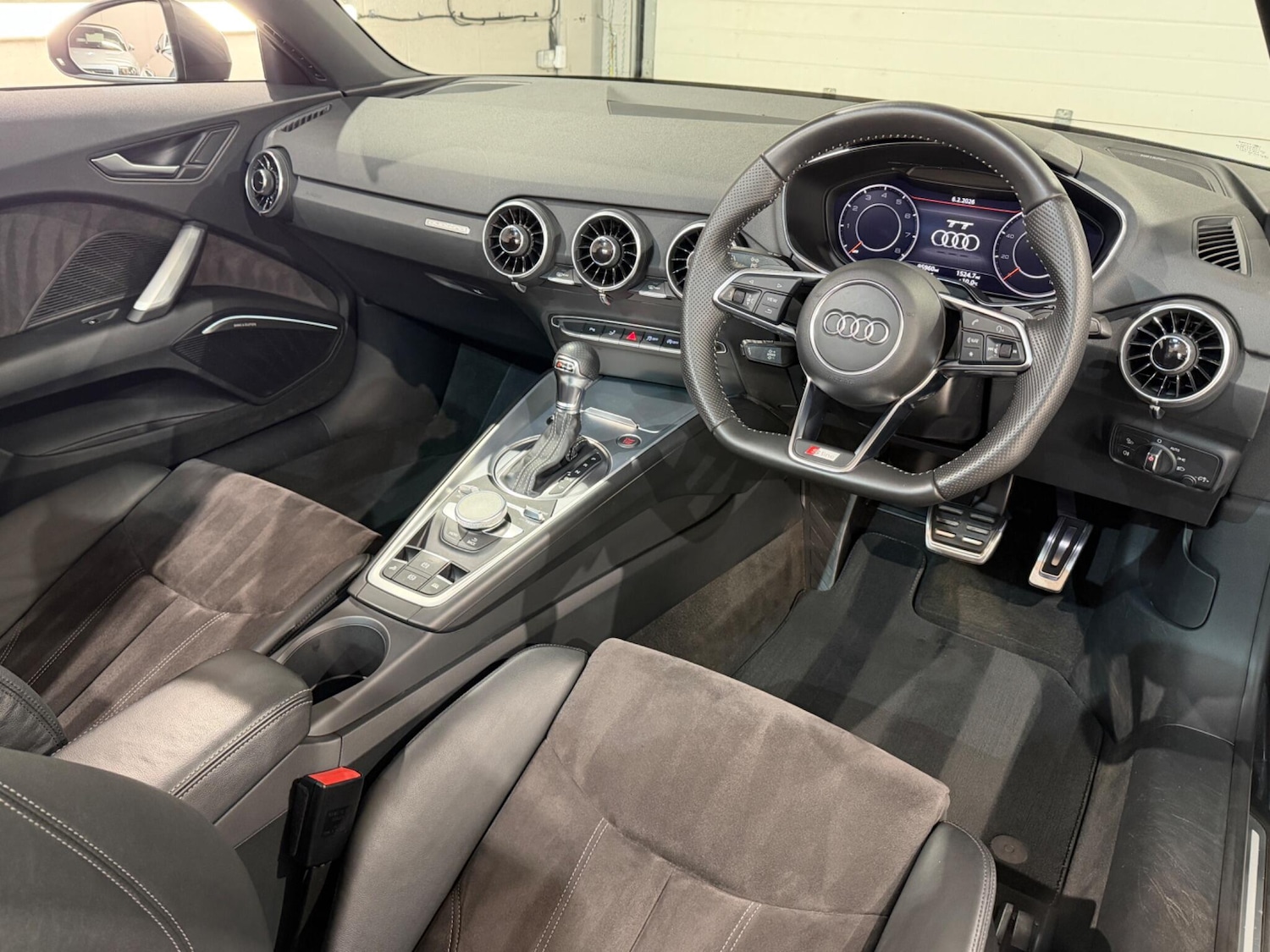 Used Audi TT 2015 for sale - 77468424: Photo 24