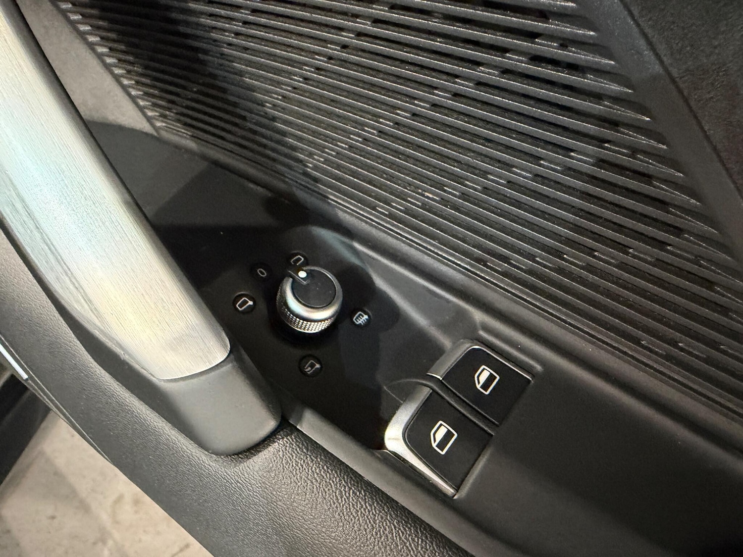 Used Audi TT 2015 for sale - 77468424: Photo 37