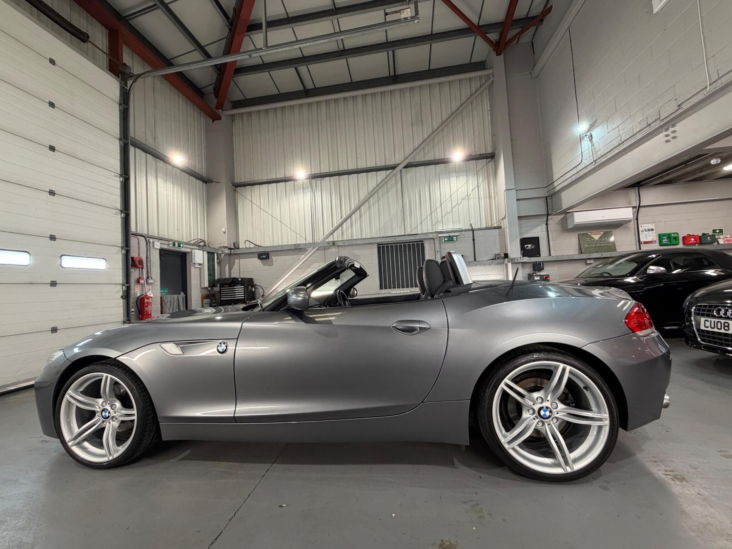 Used BMW Z4 2011 for sale - 78205144: Photo 6