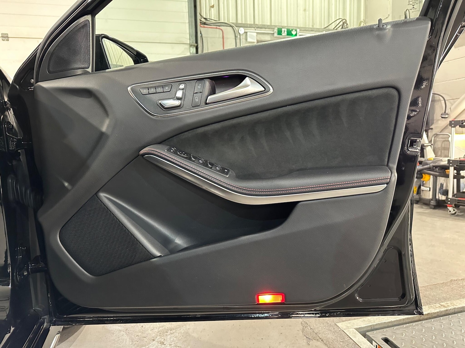 Used Mercedes-Benz A-Class 2017 for sale - 77230409: Photo 15