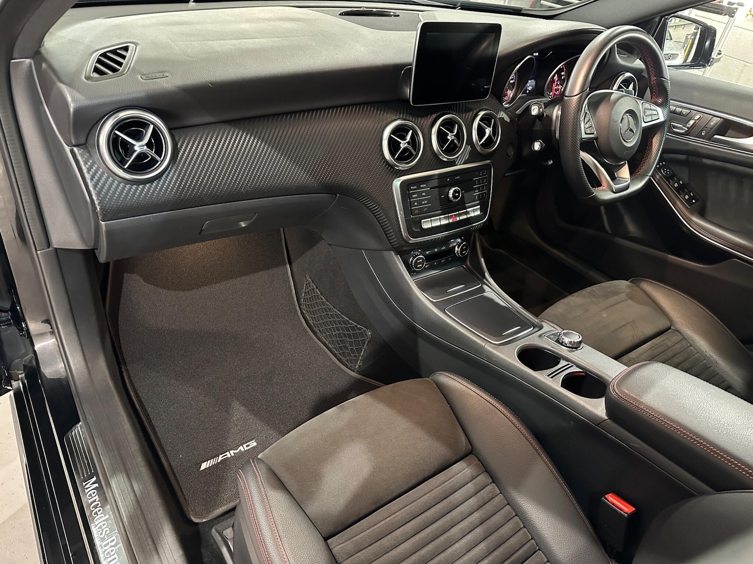 Used Mercedes-Benz A-Class 2017 for sale - 77230409: Photo 16